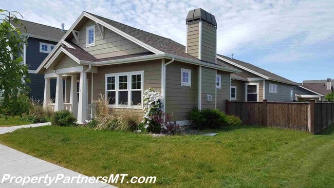 Building Photo - *** Beautiful *** 3 Bed 2 Bath house in Alder Creek