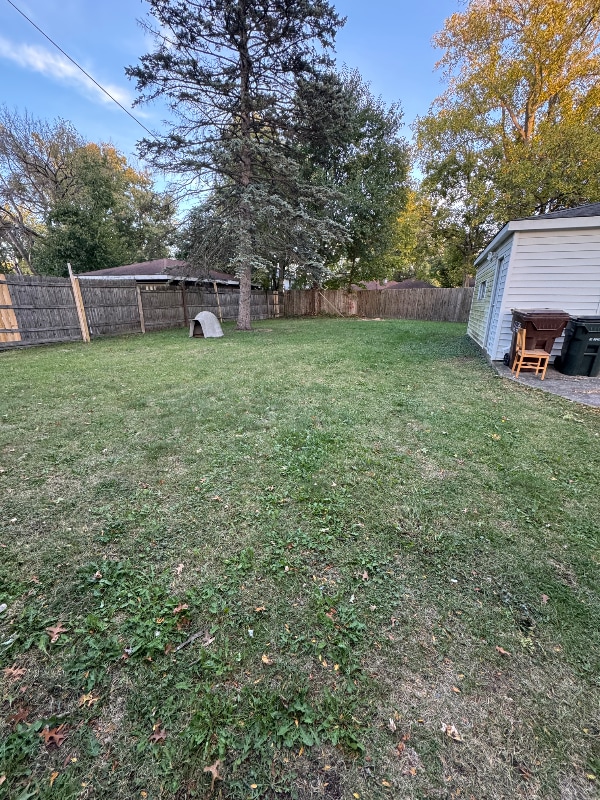 Photo - 437 Navajo St