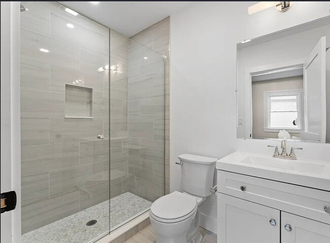 Photo - 240 Norfolk St Unit 2