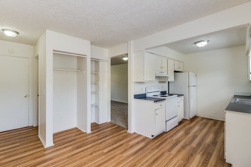 Photo - Alton Burcham Town Homes