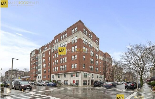 Photo - 108 Peterborough St Unidad 3B