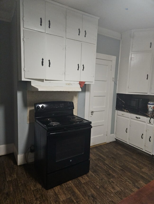 Photo - 309 3rd St