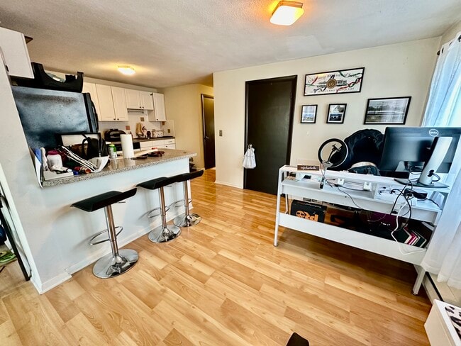 Photo - 260 River St Unit 6