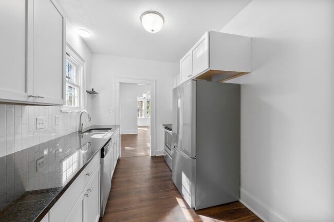 Cocina del callejón - 321 State St