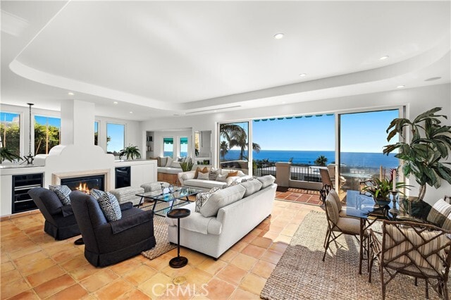 Photo - 1050 Skyline Dr