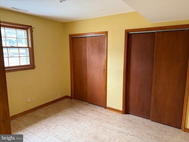 Photo - 448 Lake Ave