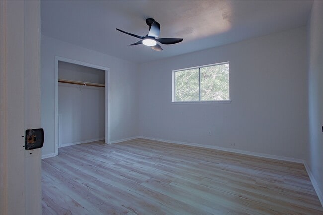 Building Photo - 1719 Wagon Gap Trail