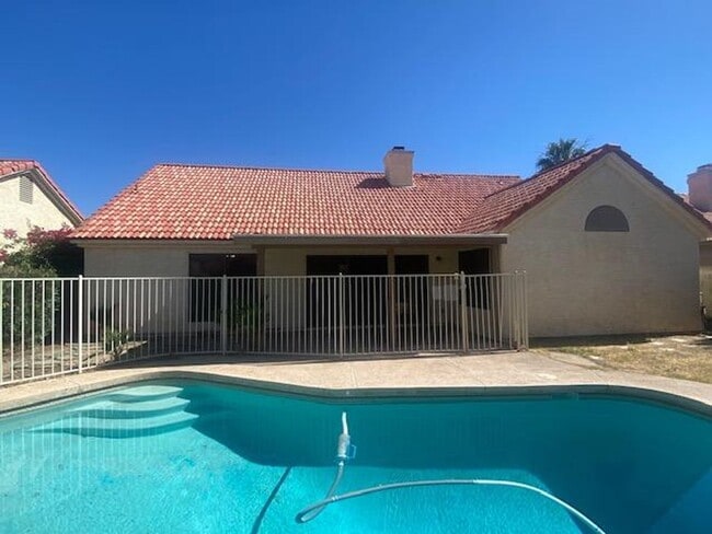 Photo - 1249 E Laurel Ave