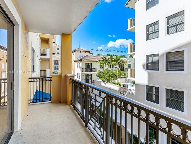 Photo - 8390 SW 72nd Ave Unit 423