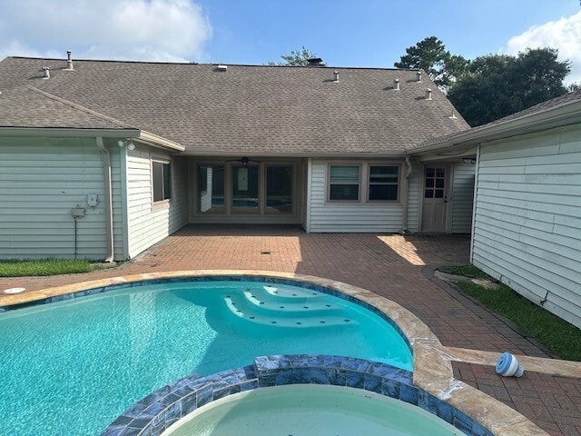 Photo - 18015 Heaton Dr