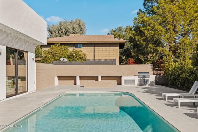 Photo - 5156 N 45th Pl