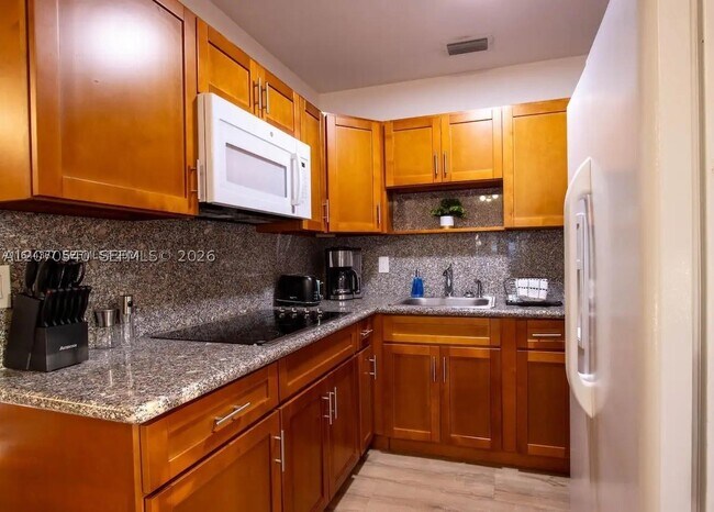 Photo - 5911 SW 5th St Unit A