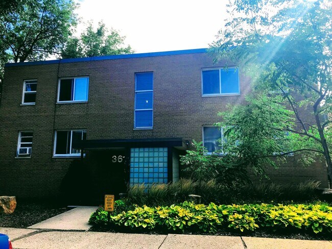 Photo - COLFAX VILLAS