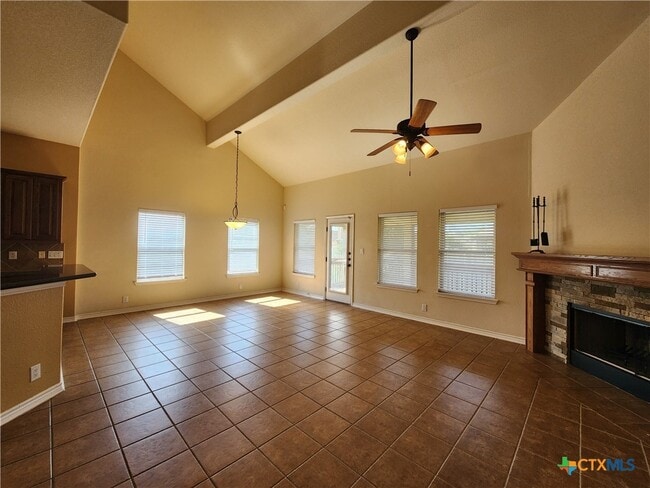 Photo - 803 Lodge Creek Dr