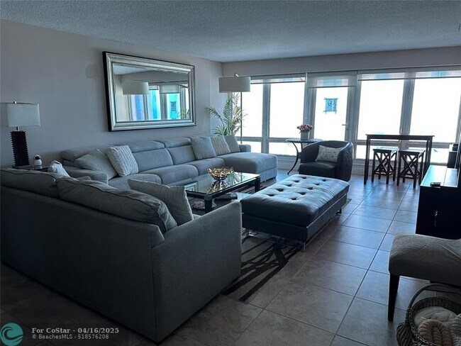 Photo - 4100 Galt Ocean Dr Unidad 611