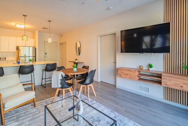 201 E Roosevelt St Unit SI ID1263056P