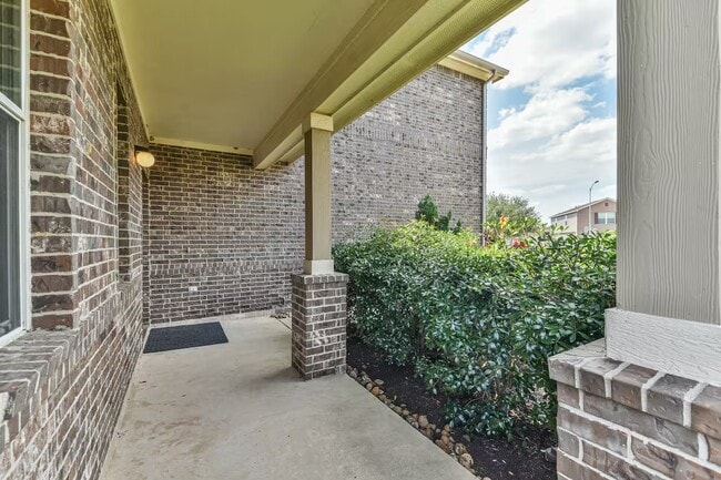 Building Photo - 18607 Shavano Ct