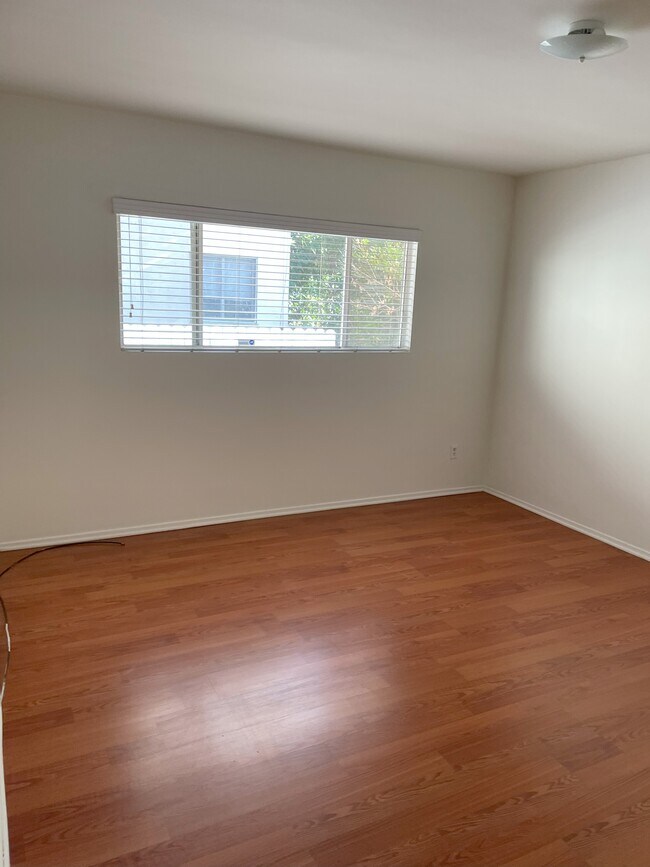 Habitación principal - 1440 Barry Ave