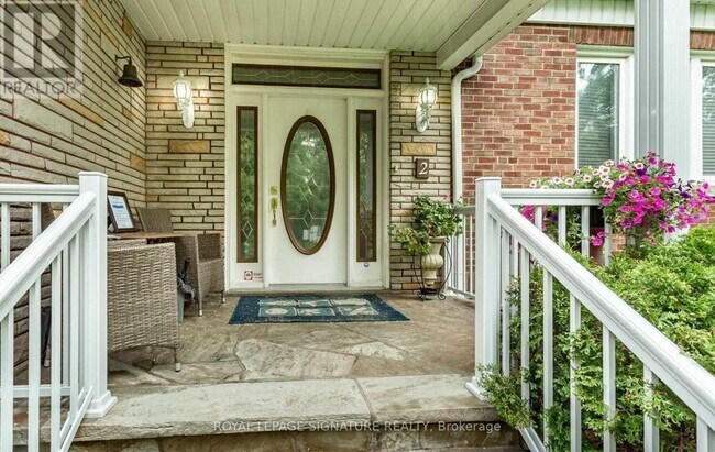 Photo - 2 Hillcrest Dr
