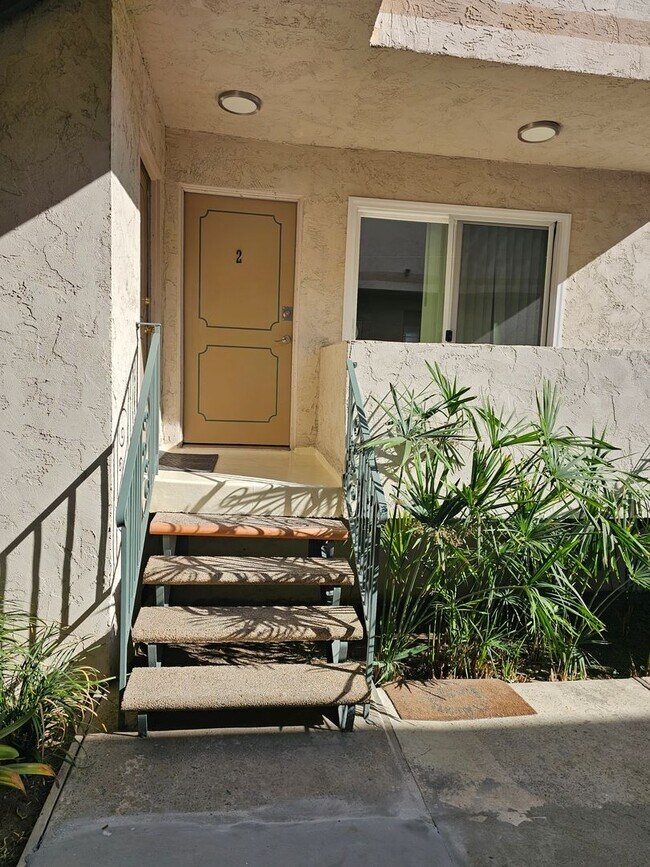 Photo - 10970 Palms Blvd