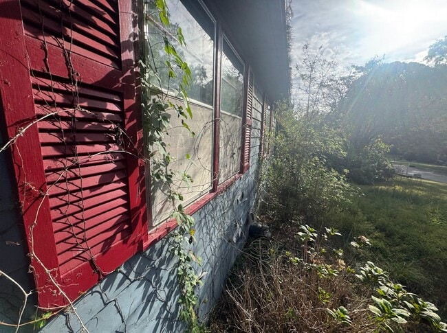 Photo - 208 Carol Dr