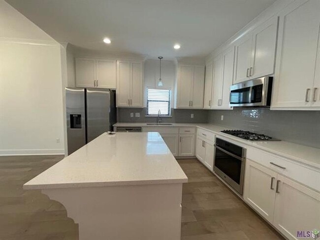 Photo - 3 Bedroom With a Bonus Room In Central School District!