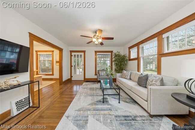 Photo - 436 Park St