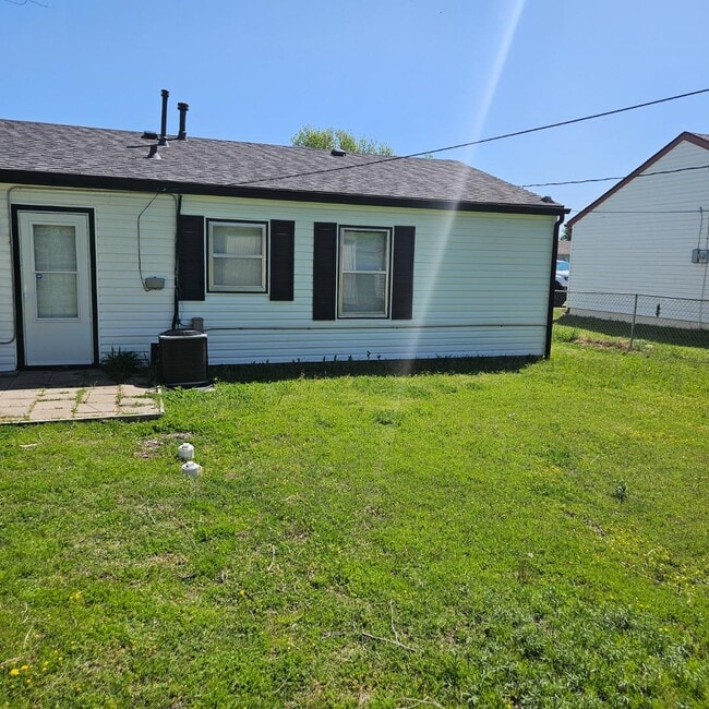 Photo - 2324 NW 30th St