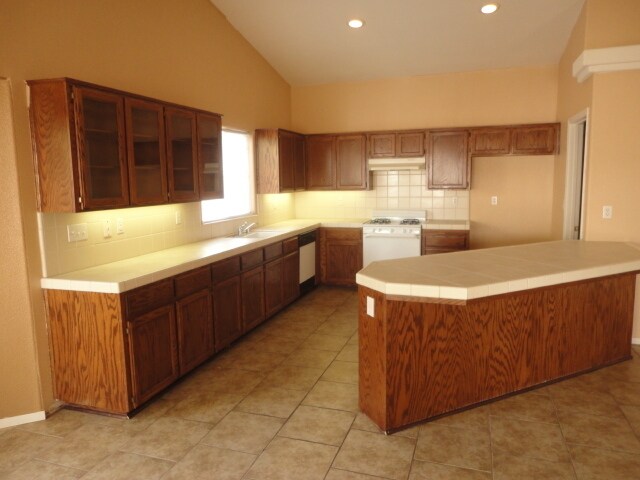 Photo - Beautiful Westside 3 Bedroom 2 Bath Home