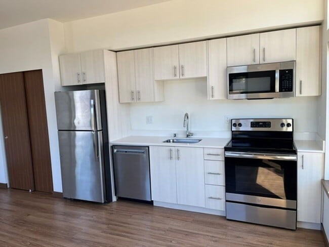 Photo - Midtown Flats