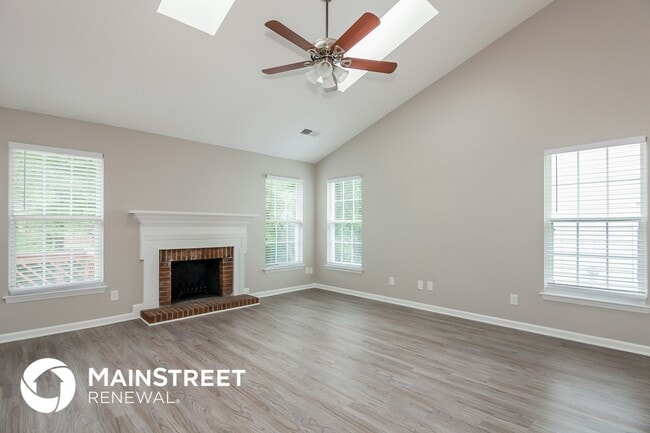 Photo - 6001 Beech Cove Ln
