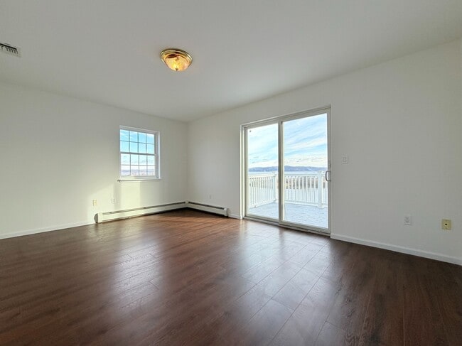 Photo - 36 Rockland St