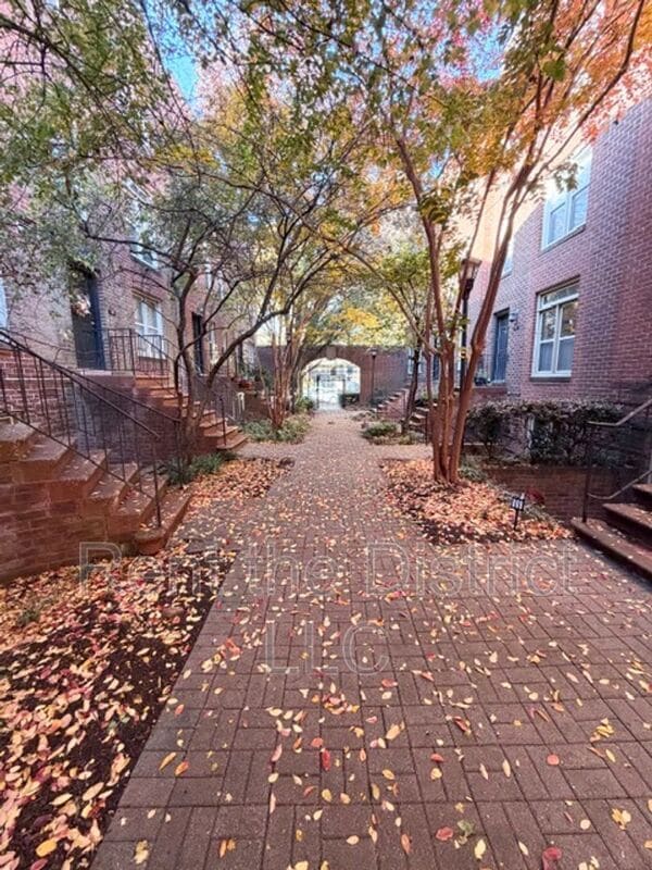 Photo - 61 14th St NE