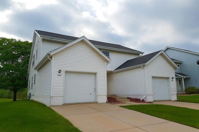 Photo - 2040 Madera St