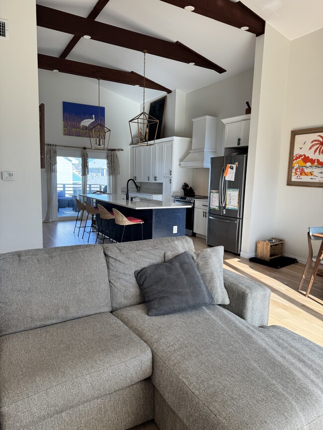 Photo - 209 Nautilus