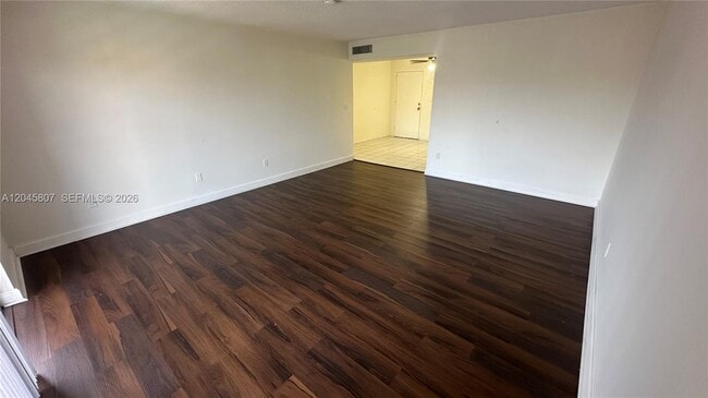 Photo - 4848 NW 24th Ct Unit 416