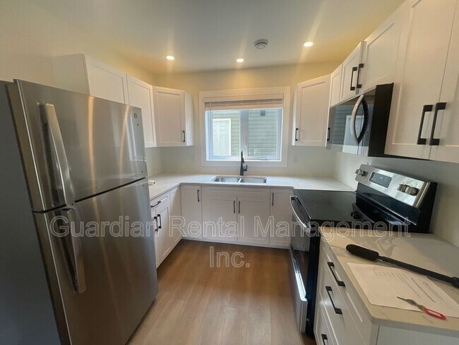 Photo - 1101 Frederica St W Unit A