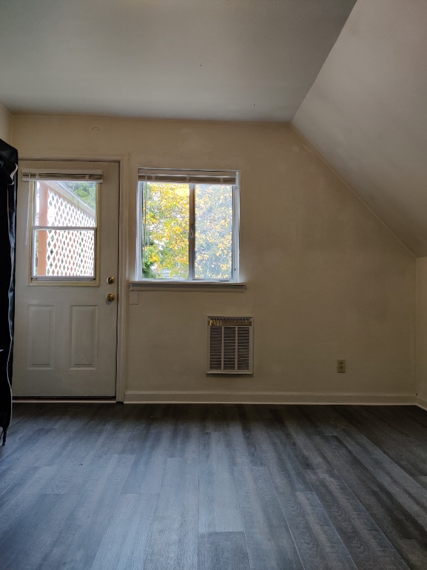 Photo - 4409 5th Ave NE