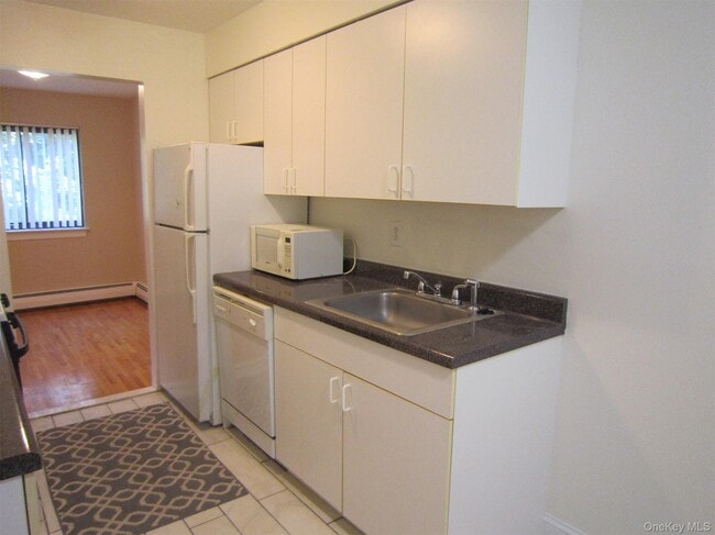 Photo - 14 Charles Ln Unit 1B