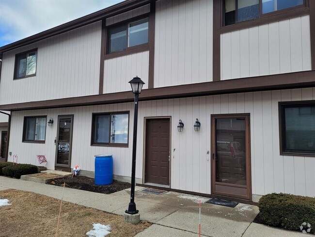 Building Photo - 27 Crows Nest Ln Rental