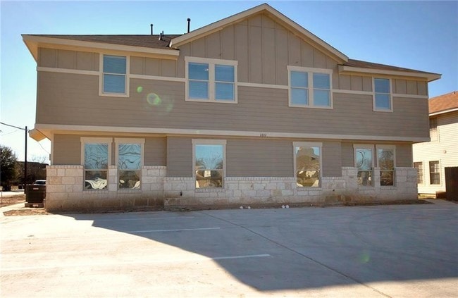 Photo - 2222 Creekside Ln Townhome