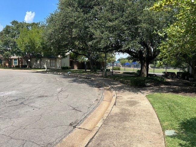 Photo - 13777 Brookgreen Cir