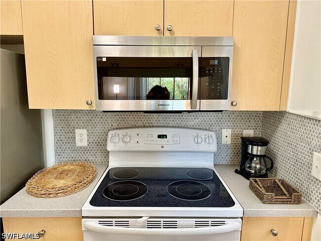 1180 Reserve Way Unit 302