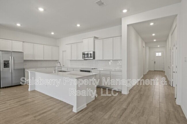 Photo - 224 Cherryvale Ln