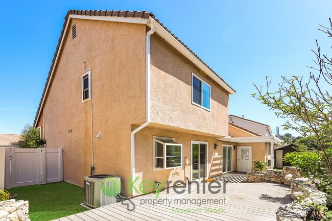 Photo - 3 BEDROOM ELEGANCE IN MISSION VIEJO'S PRESTIGIOUS CALIFORNIA COLONY