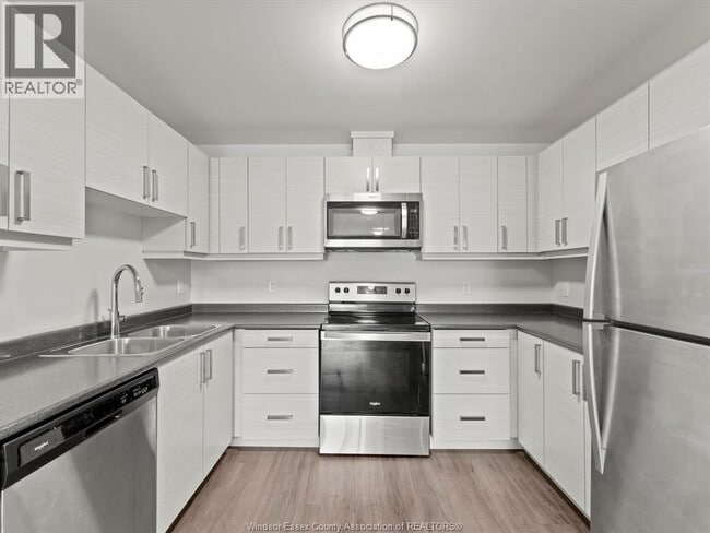 Photo - 22 Victor St Unit 610