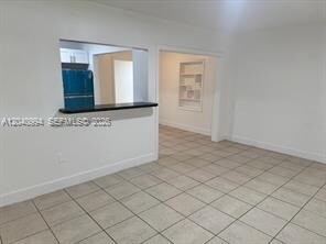 Photo - 820 NE 141st St