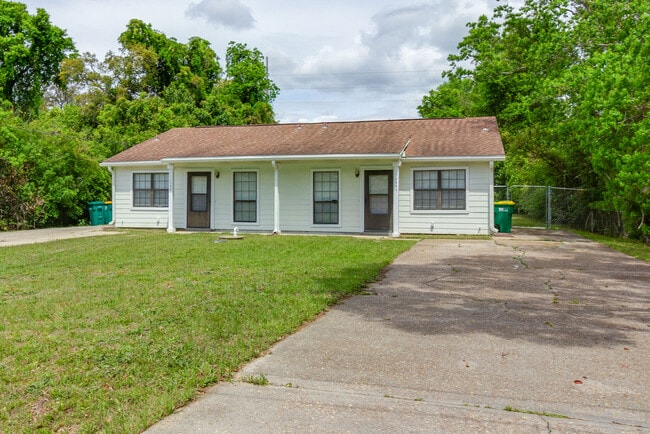 Photo - 1306 Keturah St