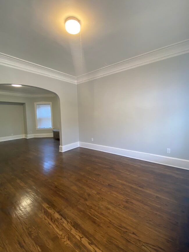 Photo - 3009 N Hamlin Ave Unit 1