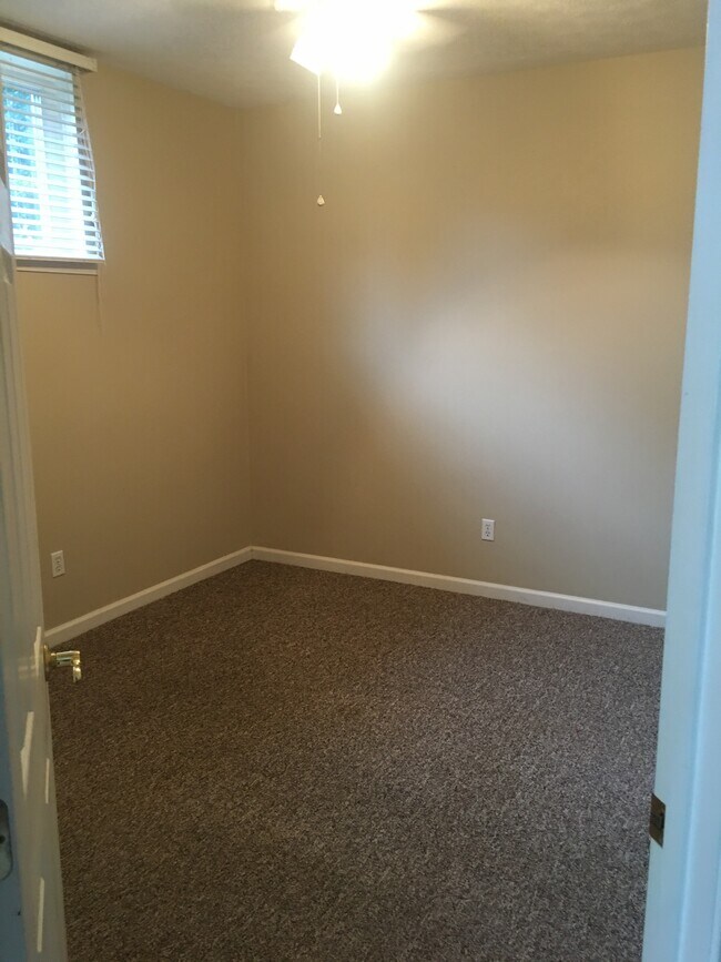 Photo - 415 Main St Unit C